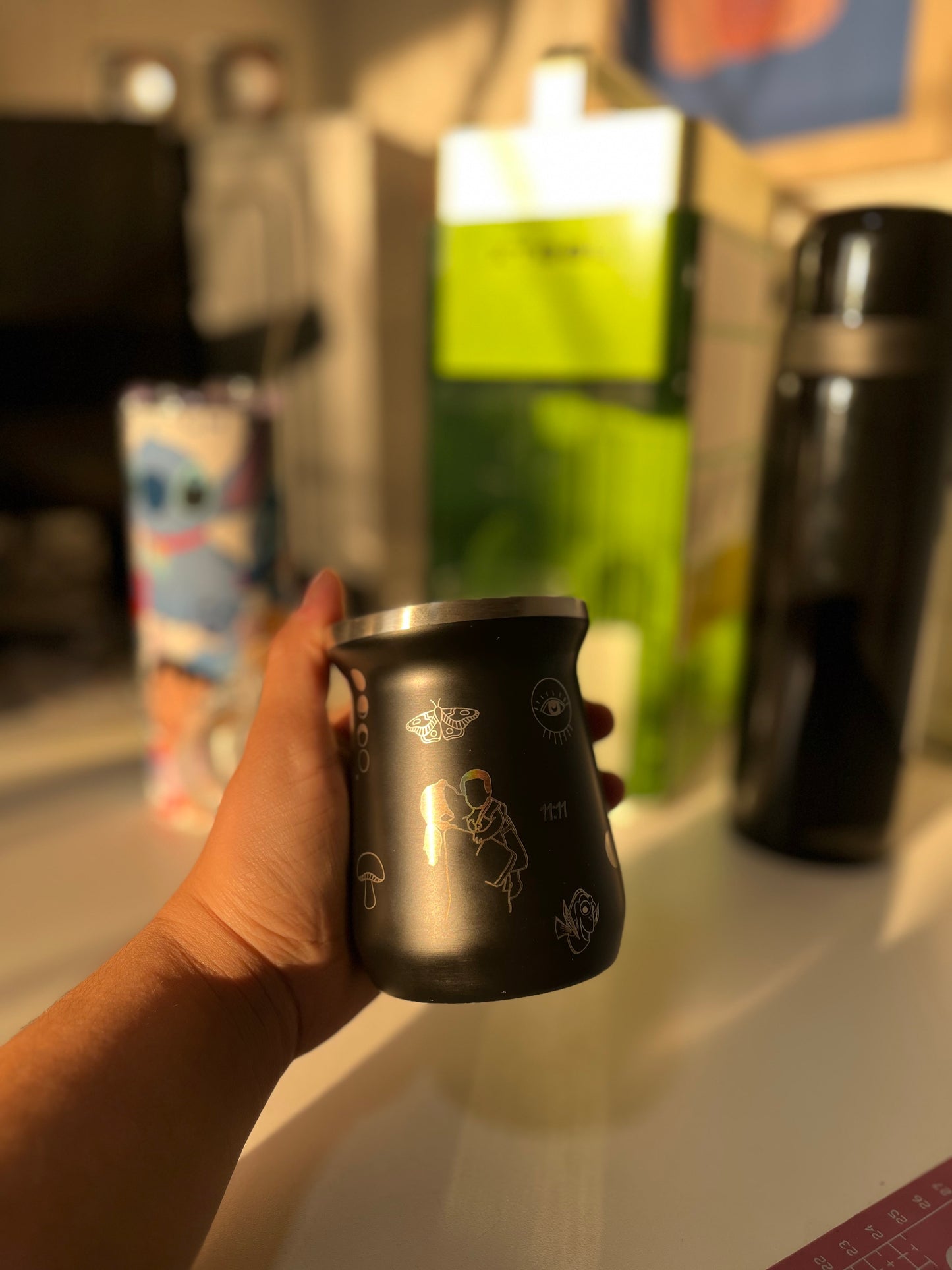 Mate de acero con 15 personalizados