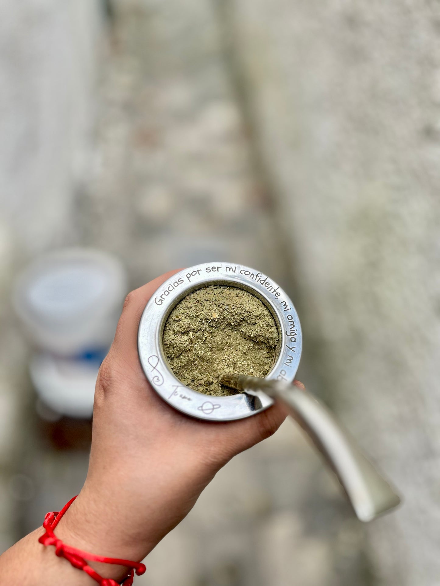 Mate de cuero con grabado