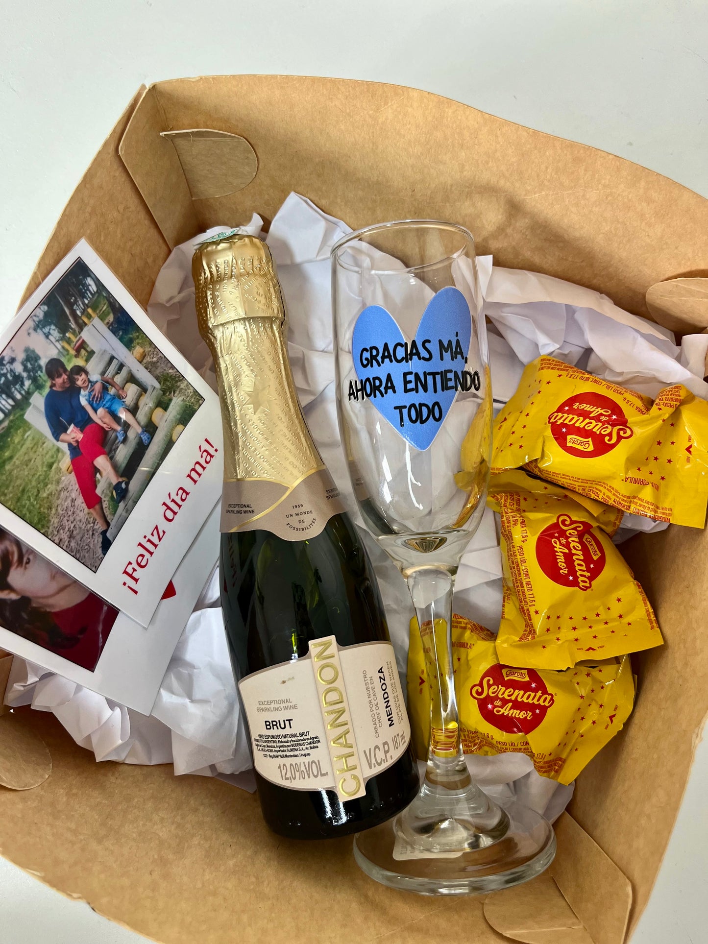 Box mamá con champagne