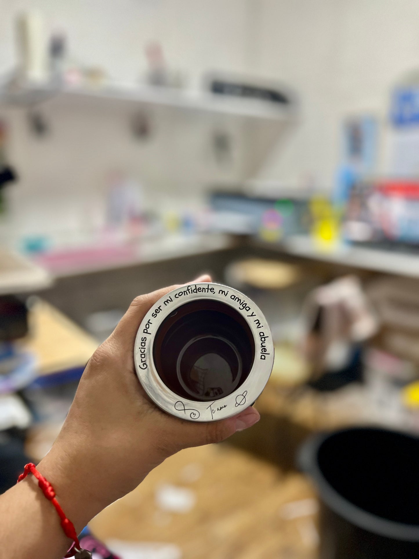 Mate de cuero con grabado